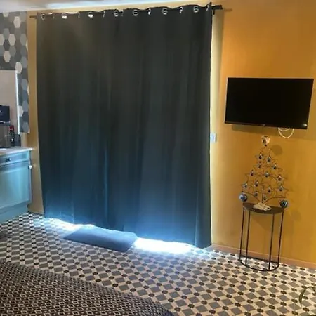 Apartment Studio Cocooning Vauvert